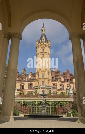 Orangerie, Burggarten, Schweriner Schloß, Landtag, Schwerin, Meclemburgo-Vorpommern, Deutschland *** Orangery, Castle Garden, Schwerin Castle, State Parliament, Schwerin, Meclemburgo-Vorpommern, Germania Foto Stock