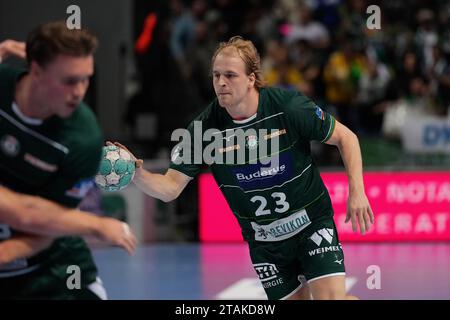 Wetzlar, Germania. 1 dicembre 2023. Wetzlar, Germania, 1 dicembre 2023: Magnus Fredriksen ( 23 Wetzlar ) durante la partita Liqui Moly Handball-Bundesliga tra HSG Wetzlar e Fuechse Berlin alla Buderus-Arena di Wetzlar, GERMANIA. (Julia Kneissl/SPP) credito: SPP Sport Press Photo. /Alamy Live News Foto Stock