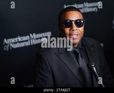 New York, Stati Uniti. 30 novembre 2023. Kenan Thompson sta frequentando l'American Museum of Natural History Gala di New York City, USA, il 30 novembre 2023. (Foto di John Nacion/NurPhoto)0 crediti: NurPhoto SRL/Alamy Live News Foto Stock