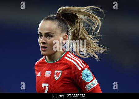 Cardiff, Regno Unito. 1 dicembre 2023. Lily Woodham del Galles donne in azione. Galles donne contro Islanda, UEFA Women's Nations League, gruppo C partita al Cardiff City Stadium, Galles del Sud venerdì 1 dicembre 2023. Solo per uso editoriale, foto di Andrew Orchard/Andrew Orchard fotografia sportiva/Alamy Live news credito: Andrew Orchard fotografia sportiva/Alamy Live News Foto Stock