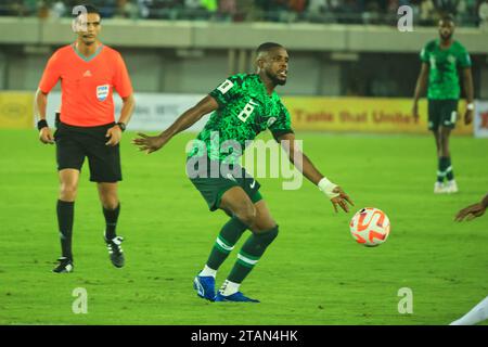 UYO, NIGERIA - 16 NOVEMBRE: Frank Onyeka della Nigeria durante il match di qualificazione della Coppa del mondo tra Nigeria e Lesotho al Godswill Akpabio Internation Foto Stock