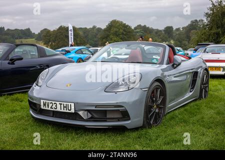 2023 Porsche 718 Boxster, in mostra al Salone Privé Concours d'Elégance Motor show tenutosi a Blenheim Palace. Foto Stock