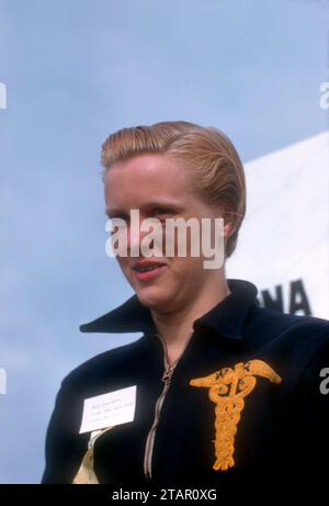 DAYTONA BEACH, Florida - 8 APRILE: La nuotatrice americana Mary Jane Sears si presenta durante il National Outdoor Meet dell'8 aprile 1956 a Daytona Beach, Florida. (Foto di Hy Peskin) *** didascalia locale *** Mary Jane Sears Foto Stock
