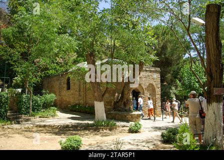 Casa della Vergine Maria, Efeso con i visitatori Foto Stock