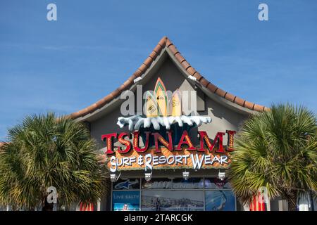 Tsunami Beach Wear Store Building esterno Myrtle Beach, South Carolina, United States Downtown Myrtle Beach Clothing Shop Foto Stock