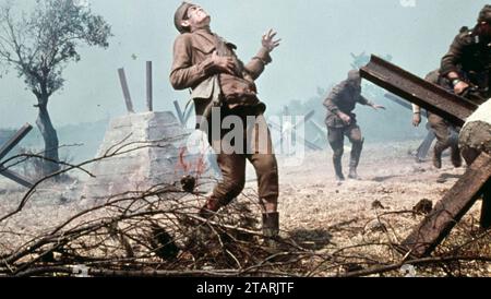 Produzione di pellicole EMI CROSS OF IRON 1977 Foto Stock