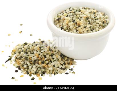 Semi di canapa sbucciati pieni di ingredienti nutrienti Foto Stock