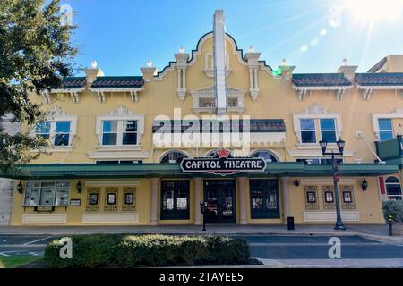 Il Capital Theater nello storico Cleveland Street District di Clearwater, Florida, una popolare destinazione invernale per i viaggi. Foto Stock