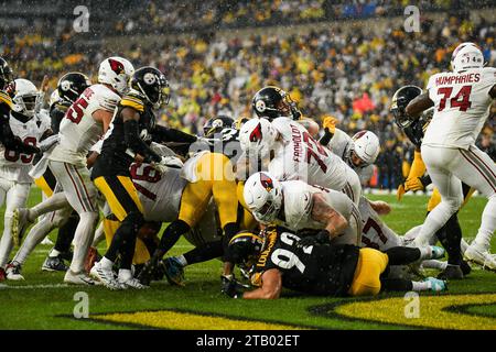 Pittsburgh, Pennsylvania, USA. 3 dicembre 2023. 3 dicembre 2023 Arizona Cardinals vs. Pittsburgh Steelers a Pittsburgh, Pennsylvania. Jake Mysliwczyk/AMG Media (immagine di credito: © Jake Mysliwczyk/BMR via ZUMA Press Wire) SOLO USO EDITORIALE! Non per USO commerciale! Foto Stock