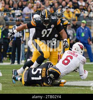 Pittsburgh, Pennsylvania, USA. 3 dicembre 2023. 3 dicembre 2023: James Conner #6 durante la partita tra Pittsburgh Steelers e Arizona Cardinals a Pittsburgh, Pennsylvania, all'Acrisure Stadium. Brook Ward/AMG (immagine di credito: © AMG/AMG via ZUMA Press Wire) SOLO USO EDITORIALE! Non per USO commerciale! Foto Stock