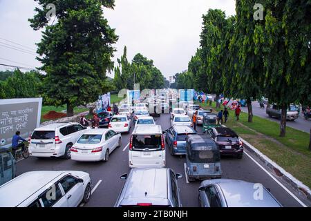 7 ottobre 2023, Dhaka- Bangladesh: Segnale stradale Jam su Bijoy Sarani Road nella capitale Dhaka Foto Stock