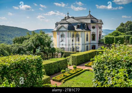 Rokokoschloss, Barockgarten, Dornburg, Thüringen, Deutschland *** castello rococò, giardino barocco, Dornburg, Turingia, Germania crediti: Imago/Alamy Live News Foto Stock