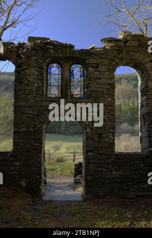 Resti della cappella a Cwm Ratgoed (Ratgoed Valley) Gwynedd Wales UK Foto Stock