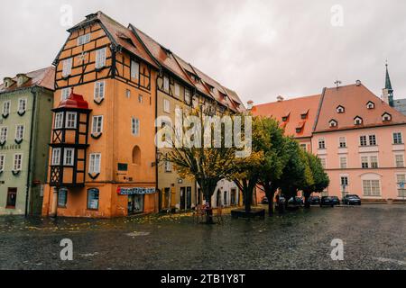 Vecchia città europea Cheb in autunno nella Repubblica Ceca Foto Stock