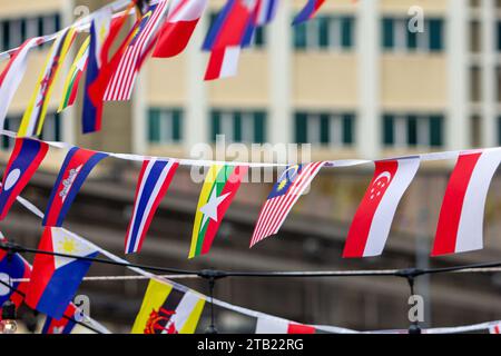 Bandiere dei paesi dell'ASEAN all'evento dell'ASEAN festival a Kuala Lumpur, Malesia Foto Stock