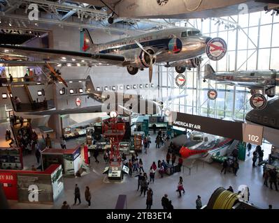 Il National Air and Space Museum of the Smithsonian Institution è un museo a Washington, D.C., negli Stati Uniti, dedicato al volo umano Foto Stock