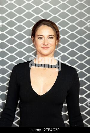 Londra, Regno Unito, lunedì 4 dicembre 2023 Shailene Woodley arriva alla Ferrari UK Premiere all'Odeon Luxe, Leicester Square, Londra. Credito: DavidJensen / Empics Entertainment / Alamy Live News Foto Stock