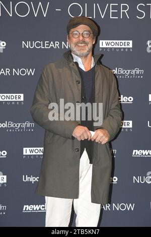 Roma, Italia. 4 dicembre 2023. Roma, Cinema lo spazio moderno Anteprima del film "Nuclear Now", nella foto: Alessandro preziosi Credit: Independent Photo Agency/Alamy Live News Foto Stock