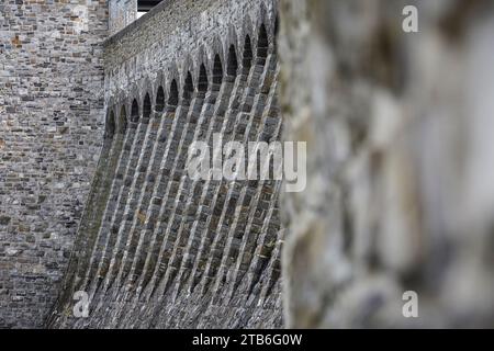 Blick auf die Möhnetalsperre, Brüningser Heide, Kreis Soest, Nordrhein-Westfalen, Deutschland, Renania settentrionale-Vestfalia, Germania, credito: Sarah Bömer Foto Stock