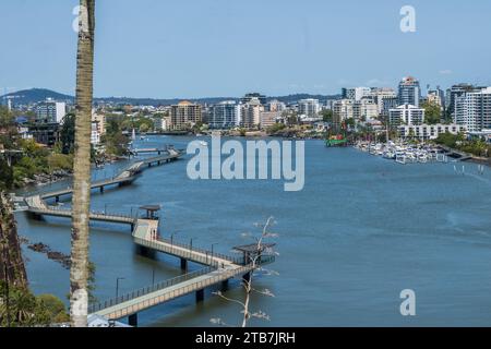 New Farm riverwalk lungo le rive del fiume Brisbane, Australia. Foto Stock