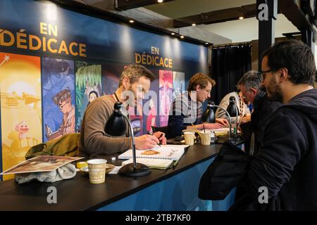 50th Angouleme International Comics Festival (Francia centro-occidentale) il 26 gennaio 2023. Atmosfera agli stand degli editori di fumetti. Qui, se Foto Stock