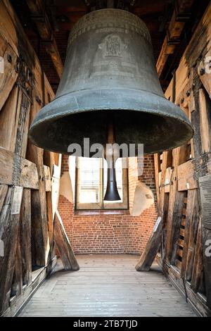 Polonia, Cracovia (Cracovia): La cattedrale di Wawel, parte del complesso del castello di Wawel, formalmente intitolata Basilica arcicattedrale di San Stanislao e Sai Foto Stock