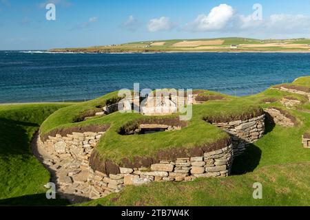 Skara Brae Prehistoric Village su Mainland, Orcadi, Scozia. Autunno (ottobre) 2022. Foto Stock