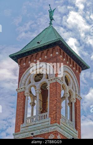 Charles Nichols e Frederick Brown hanno progettato Albany Landmark St Chiesa cattolica romana di Maria, costruita nel 1869 al 10 Lodge Street. Foto Stock