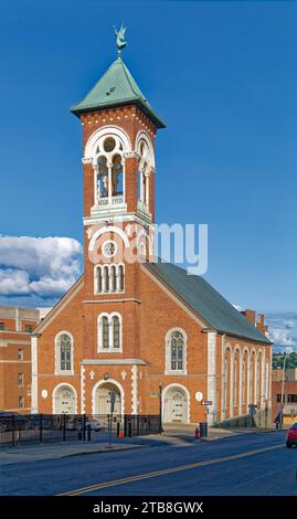 Charles Nichols e Frederick Brown hanno progettato Albany Landmark St Chiesa cattolica romana di Maria, costruita nel 1869 al 10 Lodge Street. Foto Stock