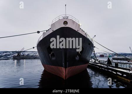 Lenin è un rompighiaccio nucleare sovietico. Lanciato nel 1957, è stata la prima nave di superficie a energia nucleare al mondo, l'iscrizione sul shi Foto Stock