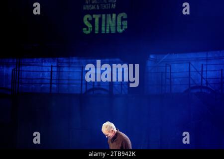 L'artista britannico Sting annonces in un evento stampa un nuovo musical all'OEstre Gasvaerk Theater di Copenaghen, Danimarca. Martedì 5 dicembre 2023. Il musical "The Last Ship" parla di desiderio, amore e orgoglio nelle proprie radici. Sarà presentato in anteprima in Scandina all'OEstre Gasvaerk Theater il 7 marzo 2025. Foto Stock