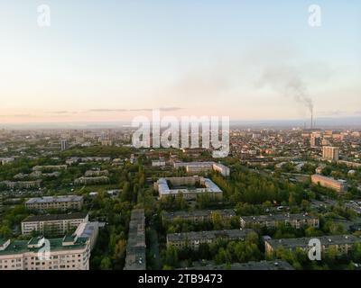 Vista aerea della città di Bishkek in Kirghizistan Foto Stock