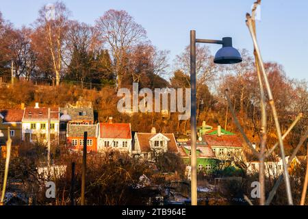 Oslo, Norvegia - 29 settembre 2021: Strada nella città di Oslo al tramonto Foto Stock