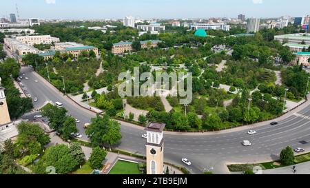 Vista aerea di Piazza Amir Timur a Tashkent, Uzbekistan Foto Stock