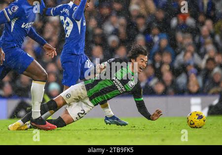 Londra, Regno Unito. 3 dic 2023 - Chelsea contro Brighton & Hove Albion - Premier League - Stamford Bridge. Kaoru Mitoma di Brighton durante la partita contro il Chelsea. Credito immagine: Mark Pain/Alamy Live News Foto Stock