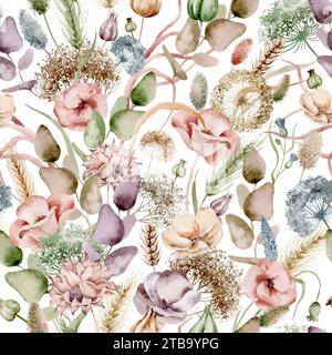 Motivo floreale senza cuciture su sfondo bianco. Ornamento ad acquerello in stile boho. I fiori selvatici e le piante estive sono disegnati a mano. Foto Stock