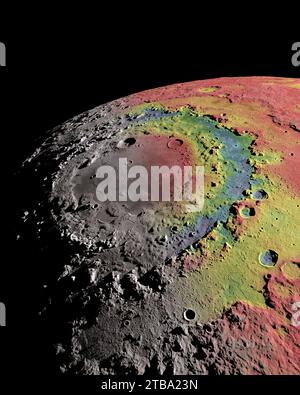 Il bacino d'impatto orientale sull'arto occidentale della Luna, combinando rilievo ombreggiato con gravità dell'aria libera. Foto Stock
