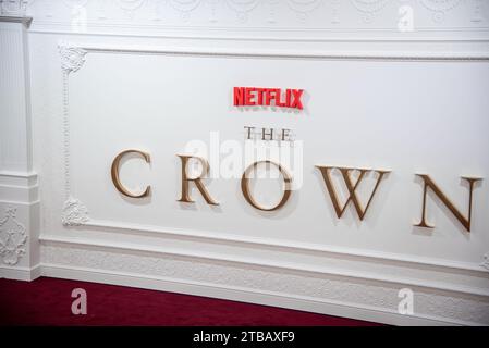 Londra, Regno Unito. 5 dicembre 2023. Celebrazione finale "The Crown" presso la Royal Festival Hall. Celebrazione finale "The Crown" presso la Royal Festival Hall. Credito: SOPA Images Limited/Alamy Live News Foto Stock