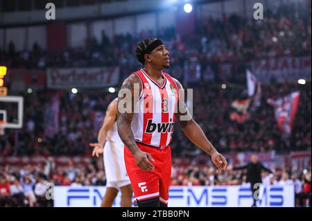 Pireo, Lombardia, Grecia. 5 dicembre 2023. 3 ISAIAH CANAAN dell'Olympiakos Pireo durante l'Eurolega, Round 12, partita tra Olympiakos Pireo e Real Madrid allo stadio Peace and Friendship il 5 dicembre 2023, al Pireo, in Grecia. (Immagine di credito: © Stefanos Kyriazis/ZUMA Press Wire) SOLO USO EDITORIALE! Non per USO commerciale! Foto Stock