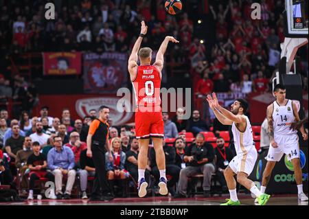 Pireo, Lombardia, Grecia. 5 dicembre 2023. 0 THOMAS WALKUP dell'Olympiakos Pireo durante l'Eurolega, Round 12, partita tra Olympiakos Pireo e Real Madrid allo stadio Peace and Friendship il 5 dicembre 2023, al Pireo, in Grecia. (Immagine di credito: © Stefanos Kyriazis/ZUMA Press Wire) SOLO USO EDITORIALE! Non per USO commerciale! Foto Stock