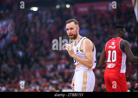 Pireo, Lombardia, Grecia. 5 dicembre 2023. 31 DZANAN MUSA del Real Madrid durante l'Eurolega, Round 12, partita tra Olympiakos Pireo e Real Madrid allo stadio Peace and Friendship il 5 dicembre 2023, al Pireo, in Grecia. (Immagine di credito: © Stefanos Kyriazis/ZUMA Press Wire) SOLO USO EDITORIALE! Non per USO commerciale! Foto Stock