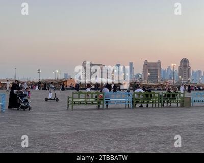 Doha, Qatar - 01 dicembre 2023: Tradizionale Dhow Festival Katara Cultural Village Qatar Foto Stock