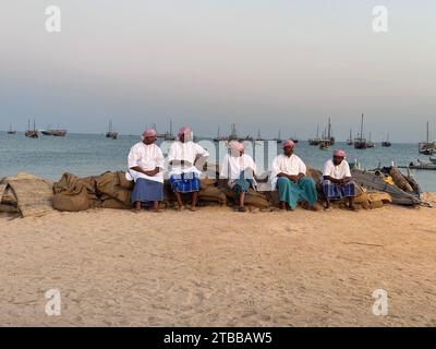 Doha, Qatar - 01 dicembre 2023: Tradizionale Dhow Festival Katara Cultural Village Qatar Foto Stock