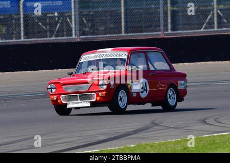 Steve Platts, Singer Chamois, HSCC 70's Road Sports, Historic Road Sports e Historic Touring Cars, tre classificazioni combinate in uno 25 miglia Foto Stock