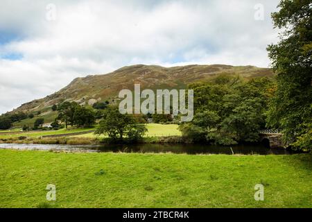 Place cadde su Ullswater visto da Goldrill Beck, Patterdale e Glenridding, Lake District, Cumbria Foto Stock
