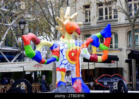 Sculture, figure, la Fontana di Stravinsky, conosciuta anche come la Fontana Tinguely, dettaglio, Centre Georges Pompidou, Parigi, Francia Foto Stock