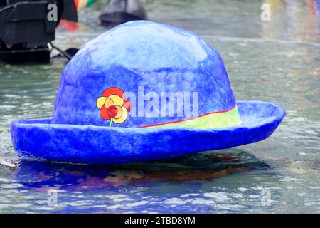 Sculture, figure, la Fontana di Stravinsky, conosciuta anche come la Fontana Tinguely, dettaglio, Centre Georges Pompidou, Parigi, Francia Foto Stock