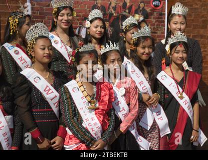 Nepal, Kathmandu, Tihar Festival, giovani donne, persone, Foto Stock