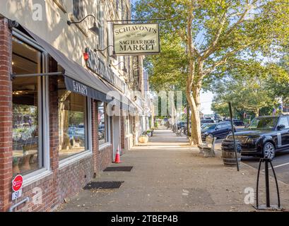 vista della strada principale nel porto di sag, new york Foto Stock