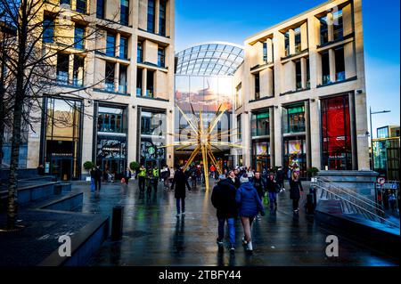 Centro commerciale St James Quarter a Edimburgo, Scozia. Foto Stock